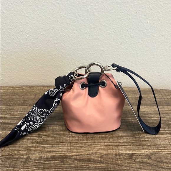 Nautica | Pink Bucket Drawstring Wristlet Bag w/ Navy Mini Bandana/Heart Charm - Picture 5 of 10